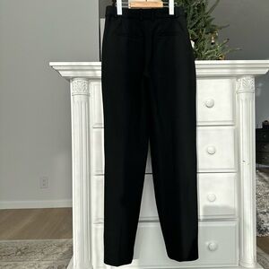 BABATON black tailored trousers / Size 2  by Babaton (Aritzia).